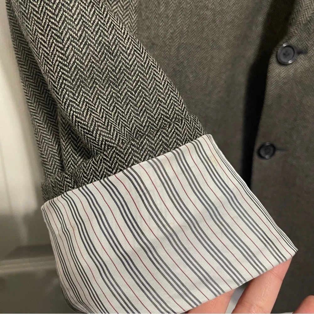 Burberry London Blazer Mens 46 Long Grey Herringbone 100% Wool Kensington Jacket
